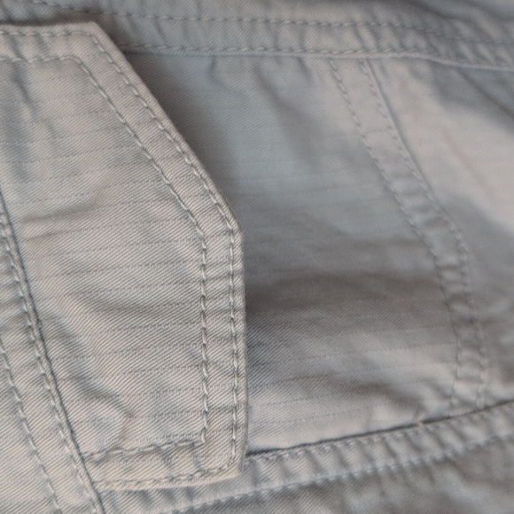 Cabi Cropped fall light jacket light blue size L EUC - Picture 8 of 12